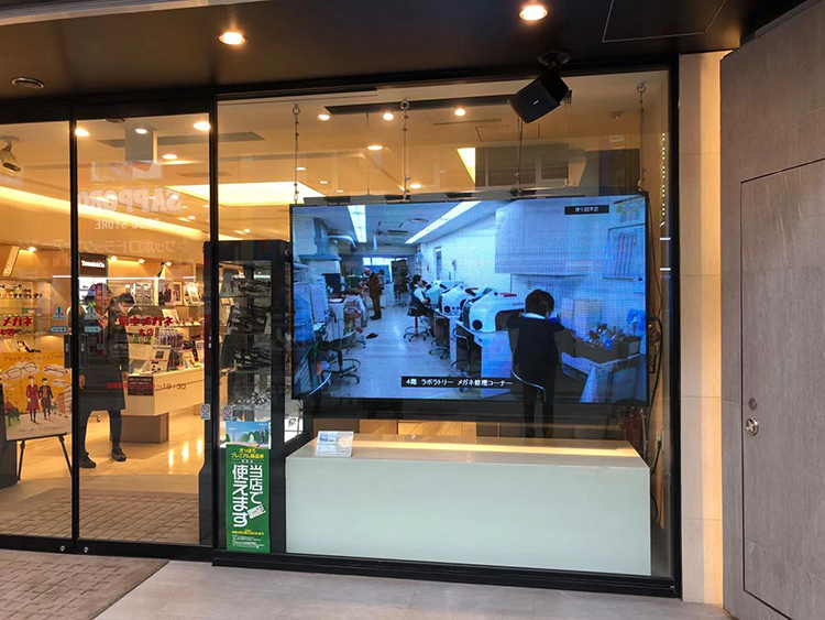 日本某商場眼鏡店鋪P2室內顯（xiǎn）示屏